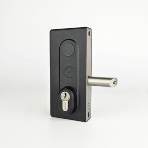 black keylatch gate lock with key hole