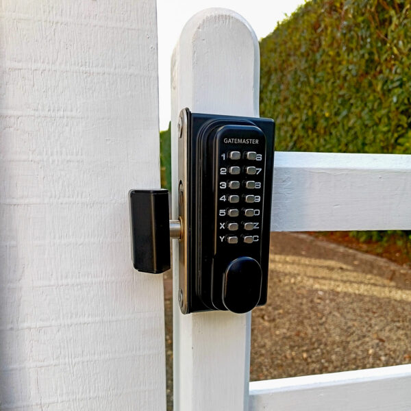 Superlock 2.0 Code Gate Lock for Wooden Gates | Double-Sided - Image 4