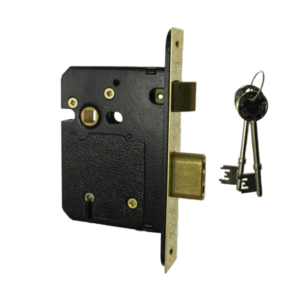 Mortice lock for outdoor gates with 5 lever sashlock and two keys on right side of lock