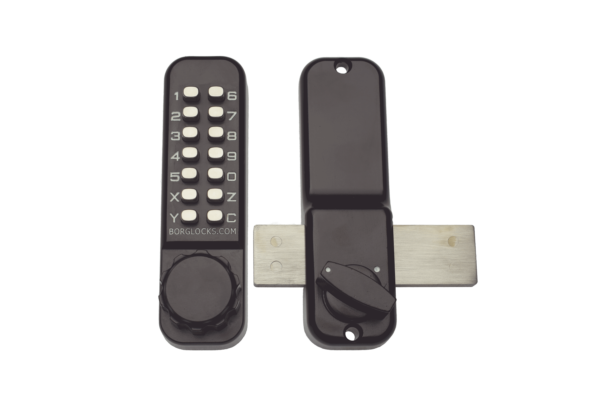 Single sided digital keypad with 14 buttons and round know handle. Next to, thumbturn handle and deadlocking bolt